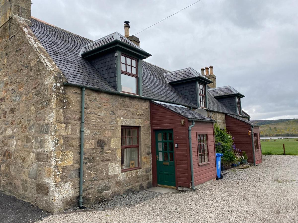 Quirky Highland Cottage With Stunning Views Fearn Lodge Exteriér fotografie